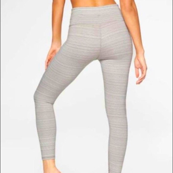 Athleta High Rise Jacquard Chaturanga 7/8 Tights Quail size S - Picture 3 of 10
